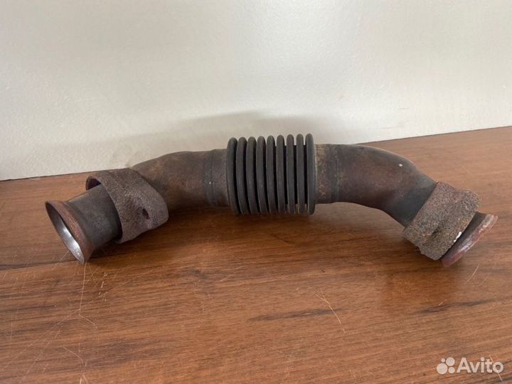 Труба выпускного коллектора Mercedes Actros OM501