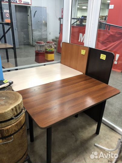 Столы обеденные новые