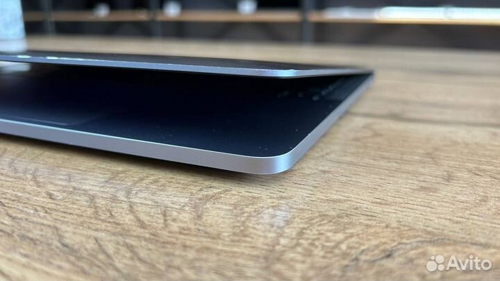 MacBook Pro 2020 i7 16/512