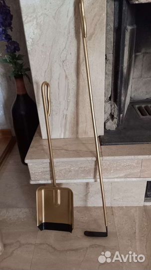 Совок и кочерга