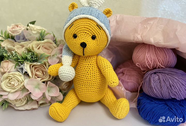 Мишка Тедди в колпаке