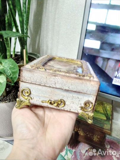 Шкатулка ручной работы