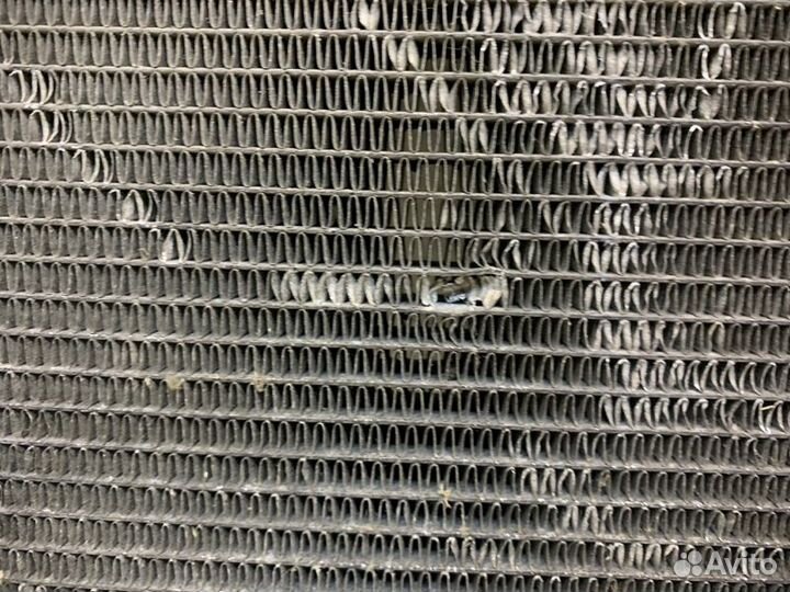 Радиатор кондиционера Toyota Land Cruiser 200