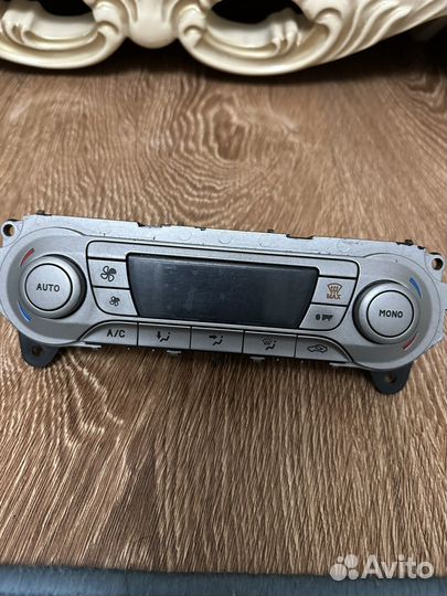 Блок управления климатом ford focus 3