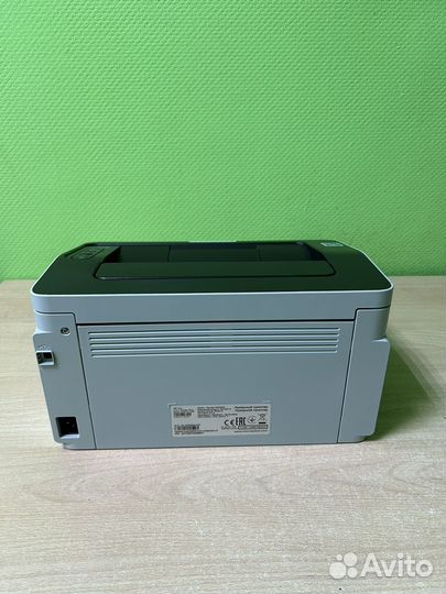 Лазерный принтер Samsung M2020W с Wi-Fi