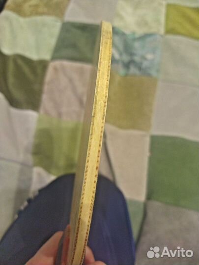 Основание для ракетки настольного тенниса