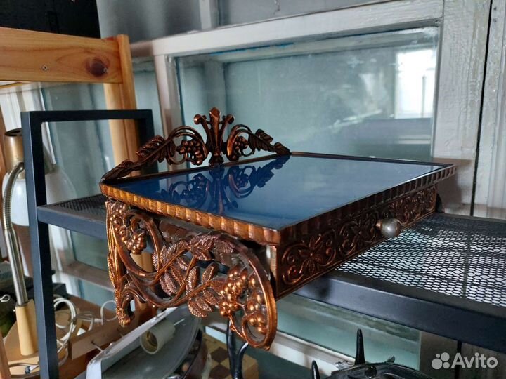 Винтажная подставка зик