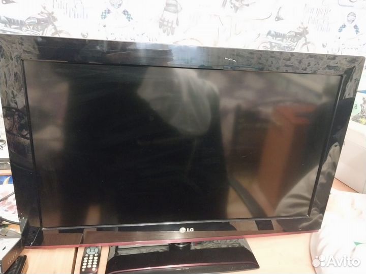 Телевизор ЖК 32 дюйма бу
