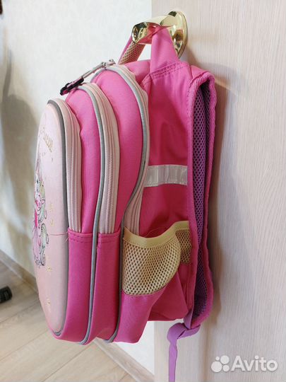 Школьный рюкзак