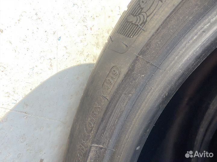 Michelin Pilot Sport 4 S 255/35 R19