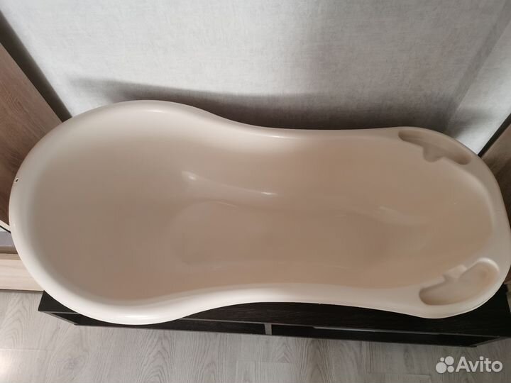 Ванночка для купания новорожденного