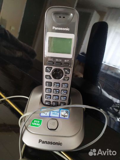 Телефон panasonic
