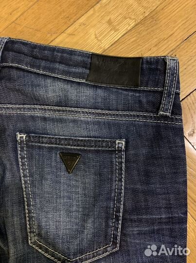 Джинсы Guess