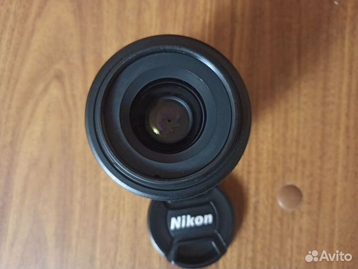 Объектив nikon 35 mm 1.8