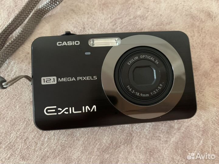 Компактный фотоаппарат casio ex-z25