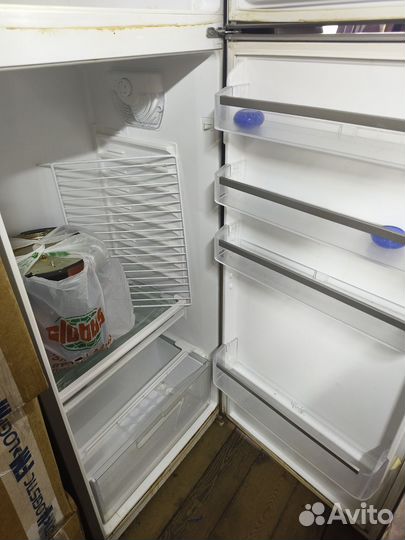 Холодильник