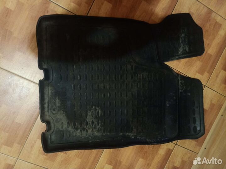 Автомобильные коврики