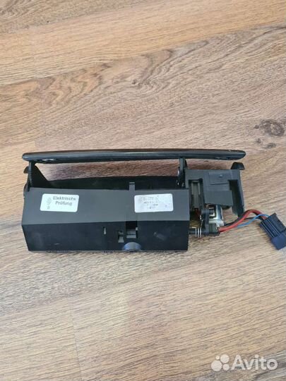 Пепельница передняя Audi A8 D3