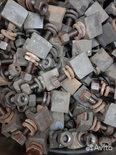 Болт клеммный в сборе б/у