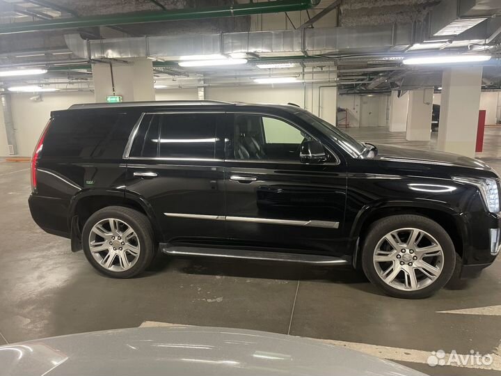 Cadillac Escalade 6.2 AT, 2015, 145 000 км