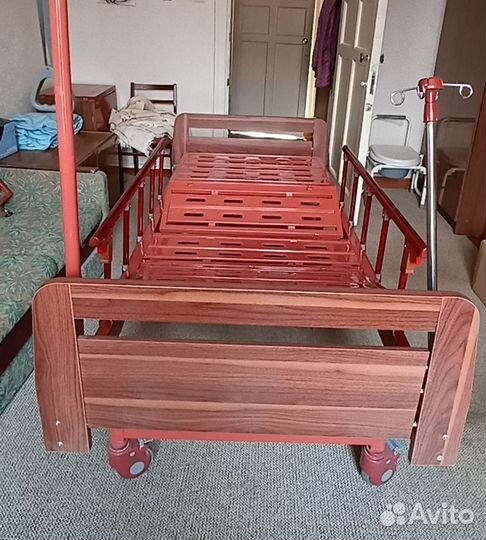 Кровать для лежачих больных бу