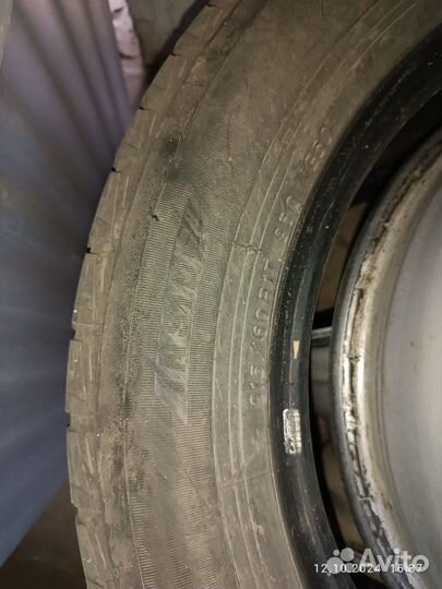 Yokohama Ice Guard IG50+ 215/60 R17 96