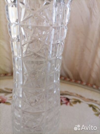 Ваза хрустальная для цветов