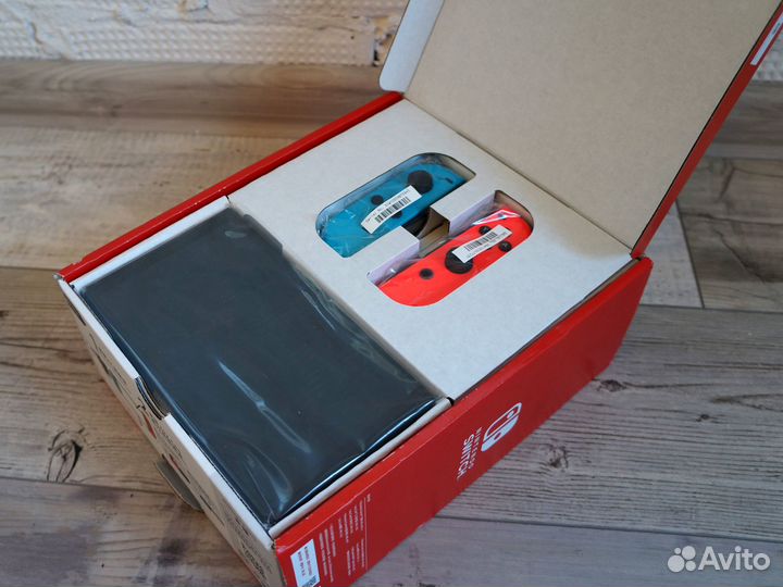 Приставка Nintendo Oled Neon R/B, Новая