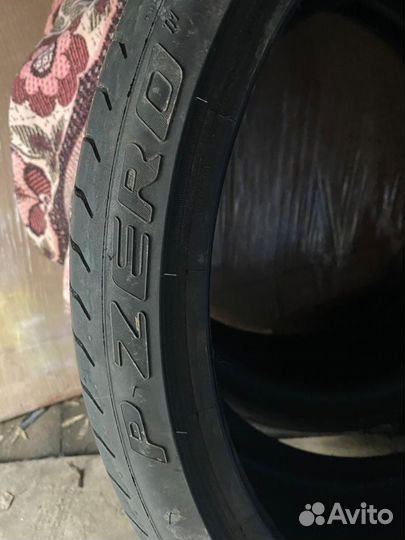 Pirelli P Zero 255/30 R20