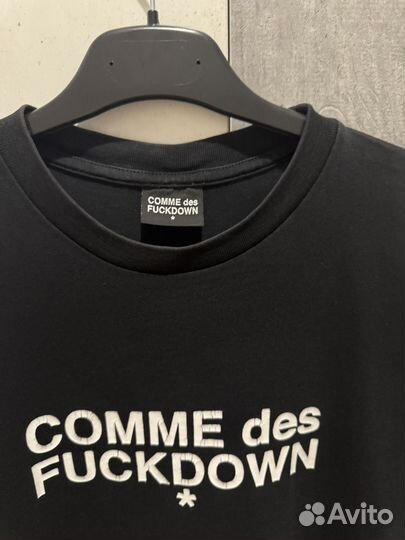 Футболка Comme des fuckdown черная