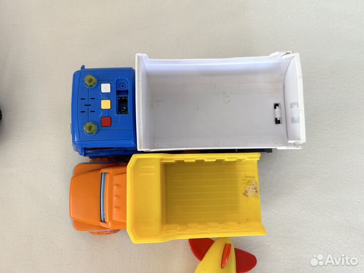 Игрушки машинки пакетом