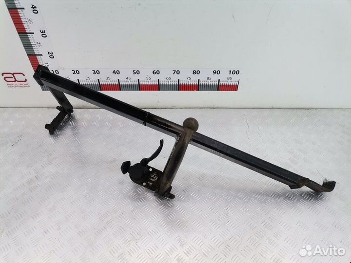 Фаркоп (прицепное устройство) для Ford Focus 1