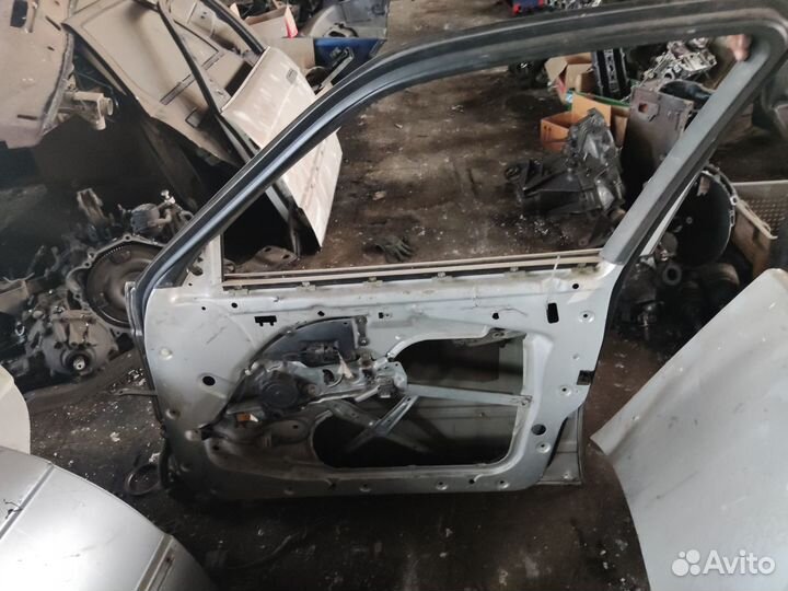 Двери и багажник BMW e34