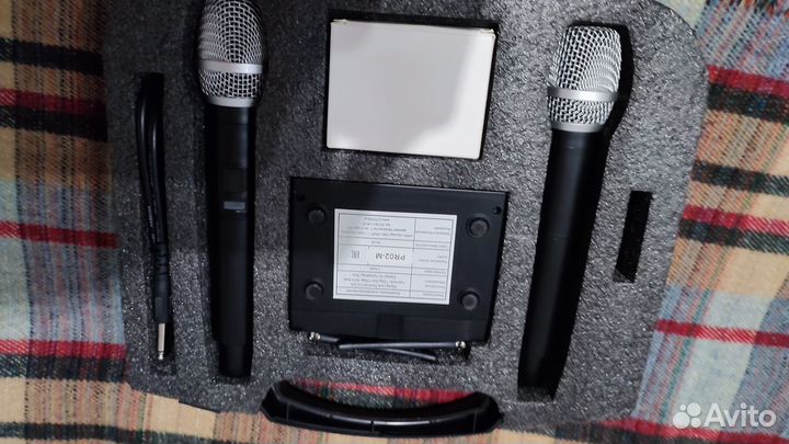 2 микрофона с базой - LAudio PR02-M