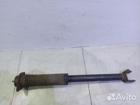 Амортизатор задний Ниссан