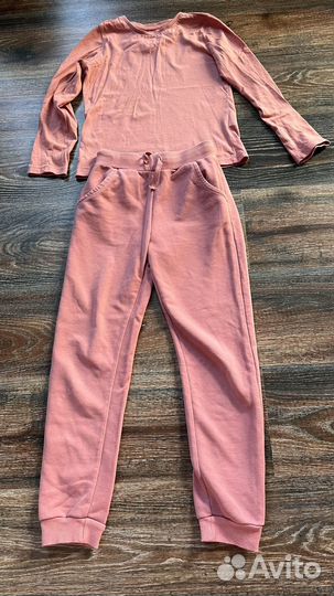 Костюм на девочку 128