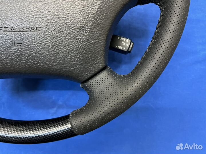 Анатомический руль косточкой под карбон Prado 120