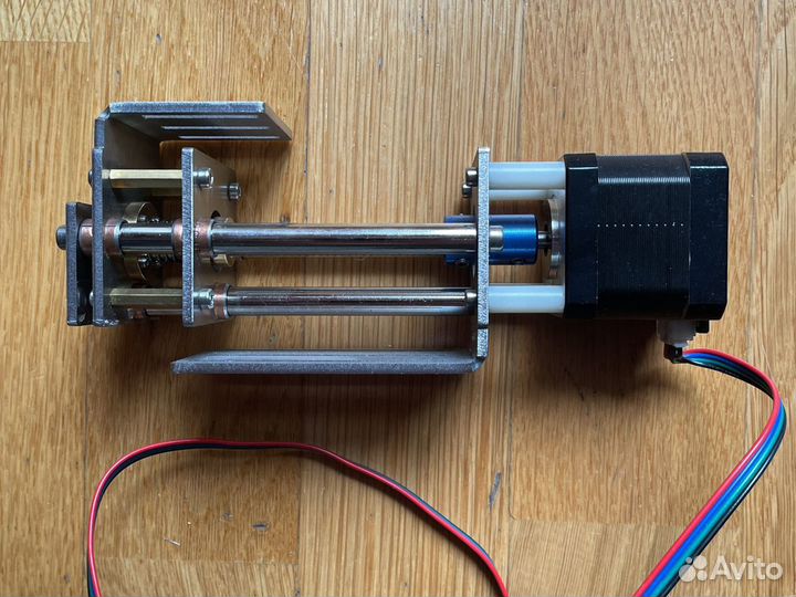 Привод оси Z для лазерного станка по дереву
