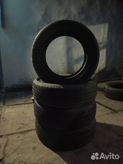 Hankook AH11 2.25/5 R15