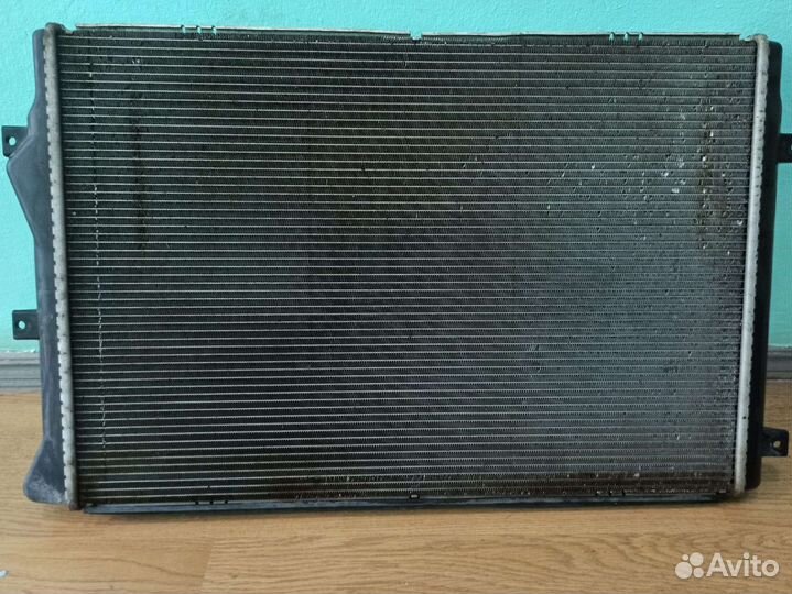 Продам радиатор охлаждающей жидкости