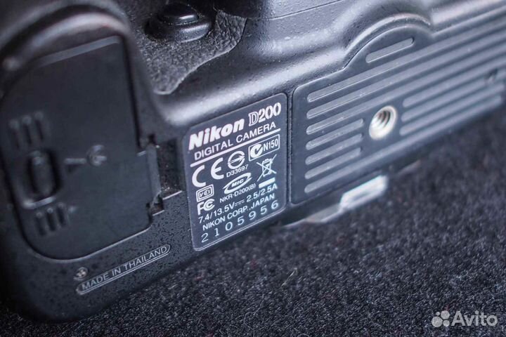 Фотоаппарат Nikon D200