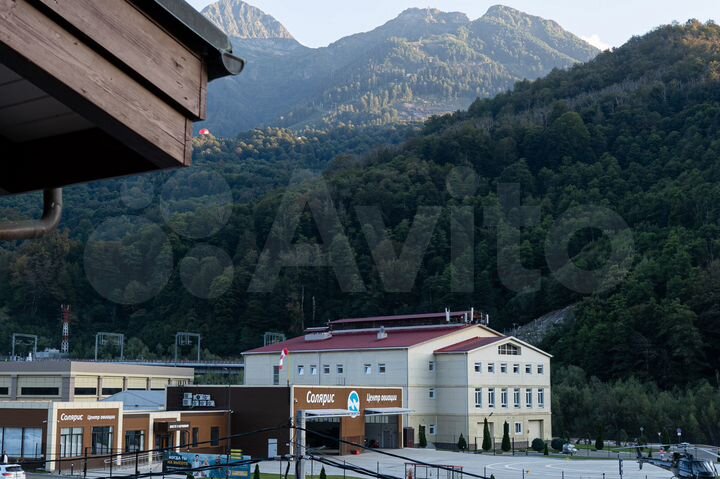 2-к. квартира, 66 м², 2/2 эт.