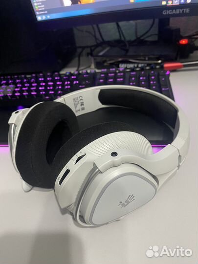 Беспроводные наушники A4tech Bloody MR710