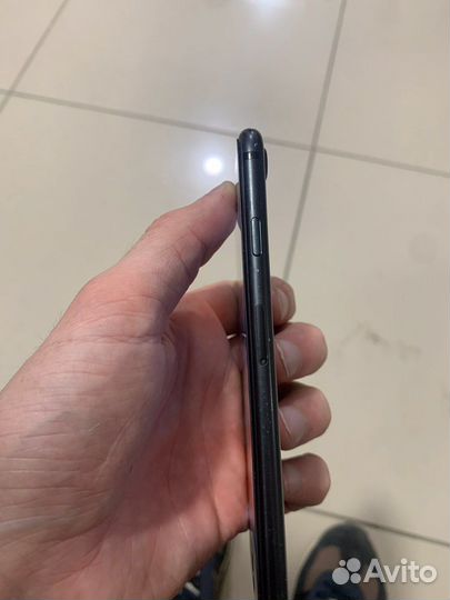 iPhone 7, 128 ГБ
