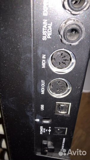 Akai MPK 49 миди midi клавиатура