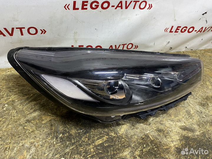 Фара KIA Sorento Prime Правая