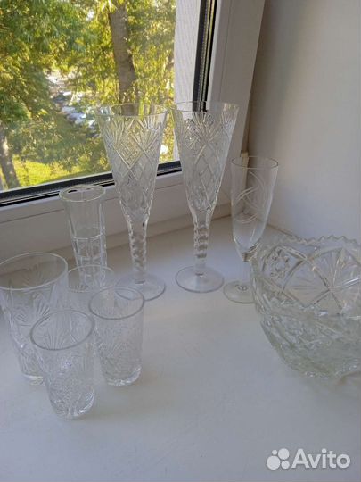 Фужеры, стопки, салатник