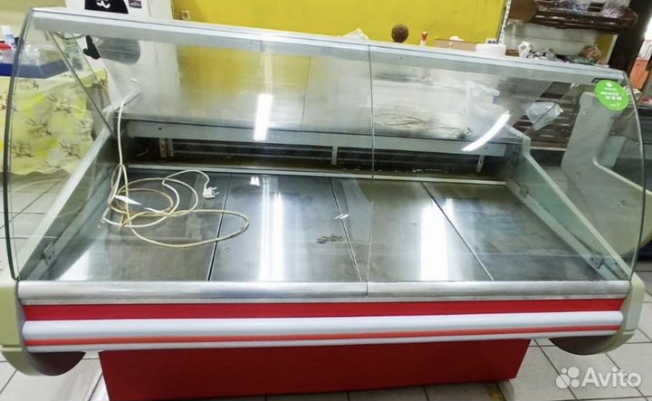 Холодильное оборудование для магазина