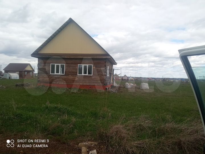 Дом 64 м² на участке 15 сот.