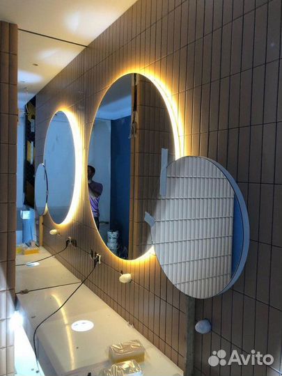 Зеркало с LED подсветкой